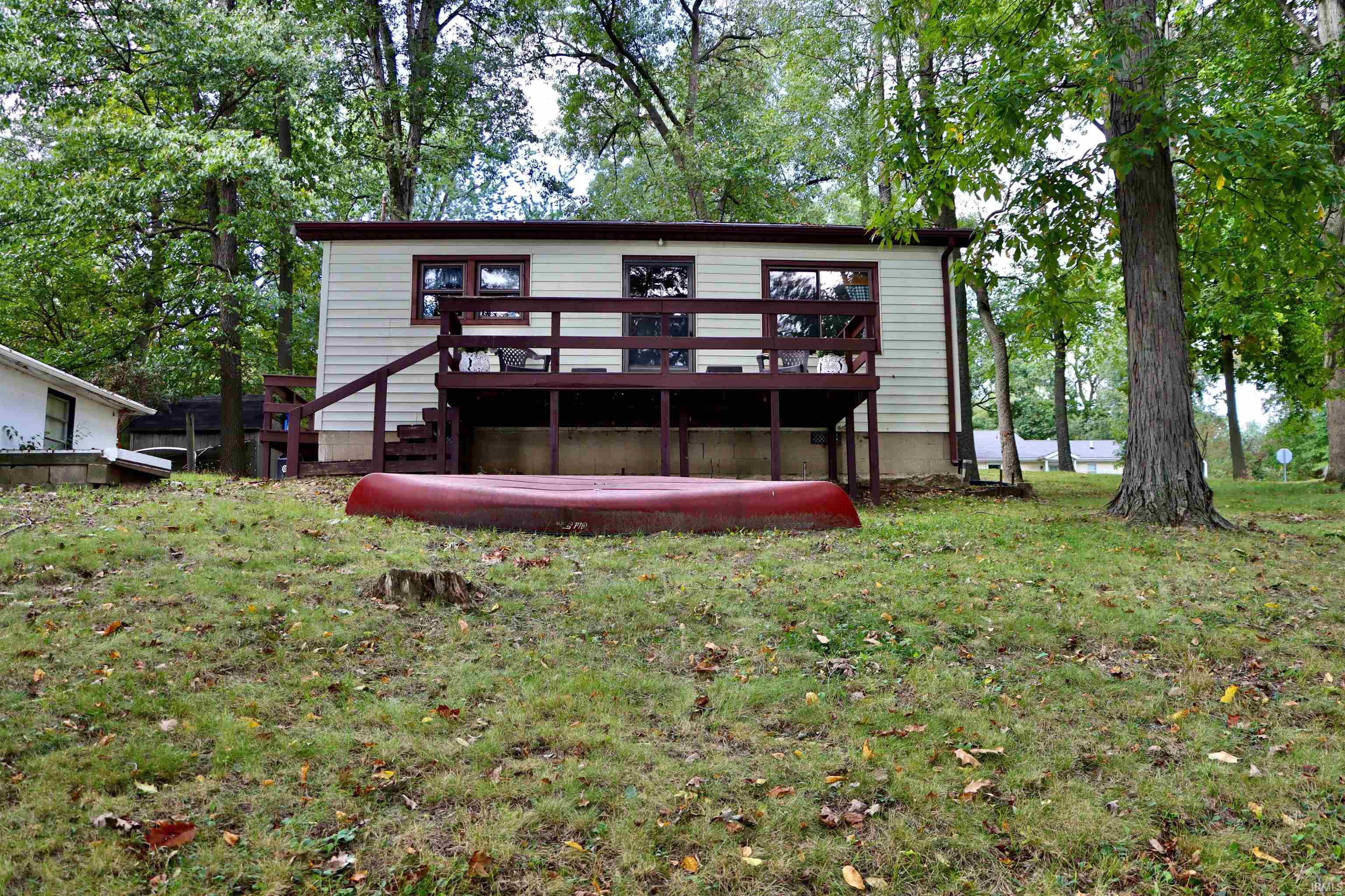 3633 South Bruner Road Warsaw, IN 46580 - Photo 4 of 34