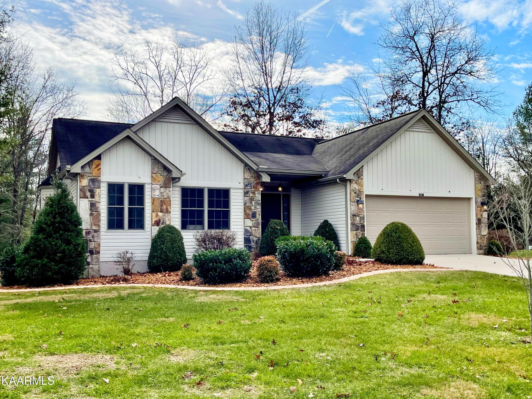 124 Windsor Road Crossville, TN 38558 - Photo 1 of 28 Gallery Image 1