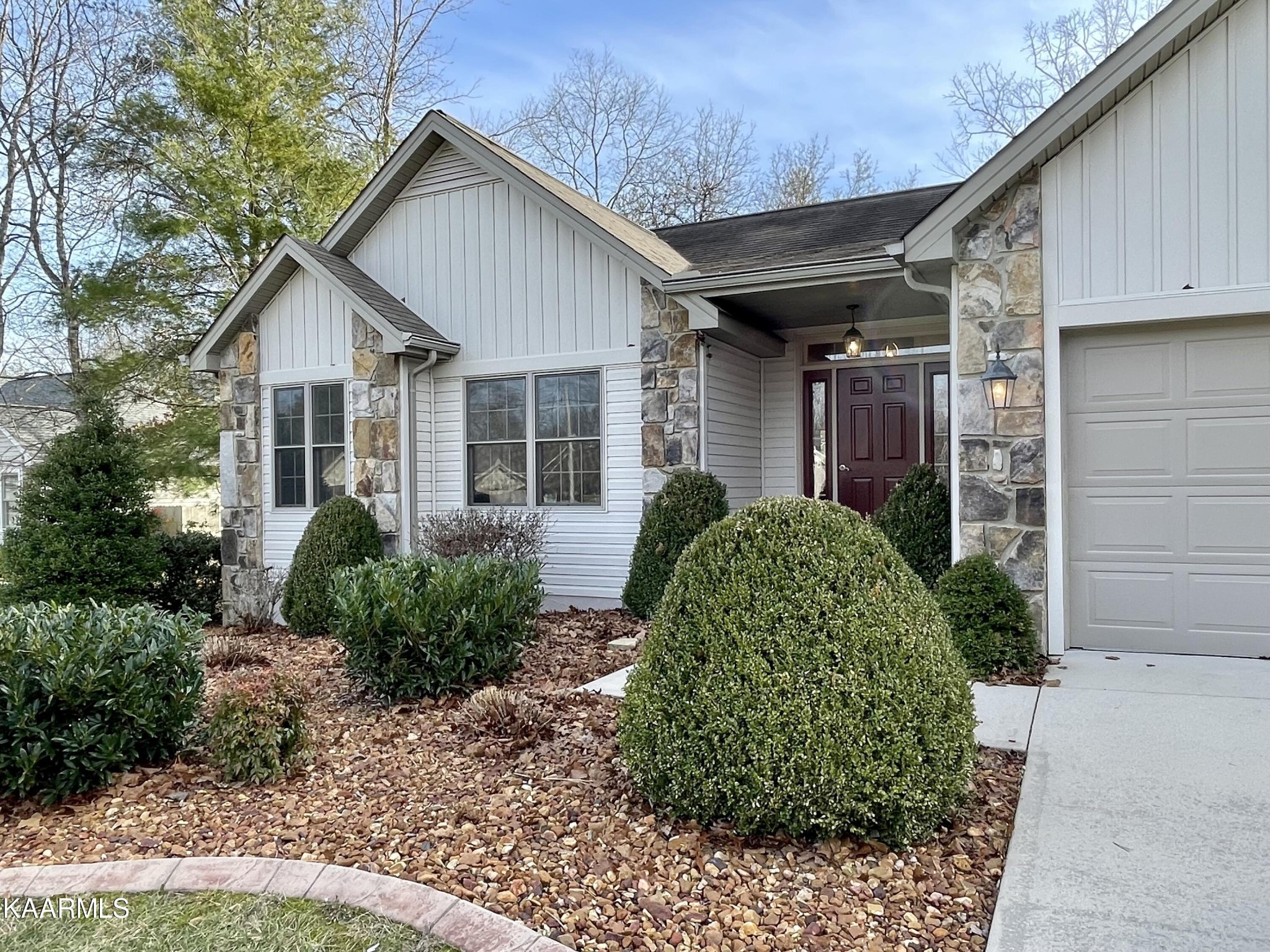 124 Windsor Road Crossville, TN 38558 - Photo 2 of 28 Gallery Image 2