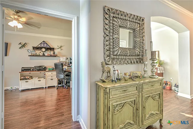 a view of a bedroom with workspace