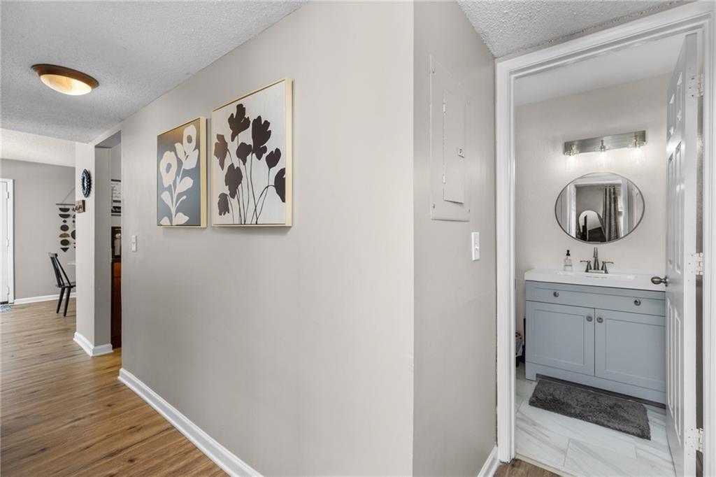 2657 Lenox Road Northeast, Unit 2 Atlanta, GA 30324 - Photo 25 of 53