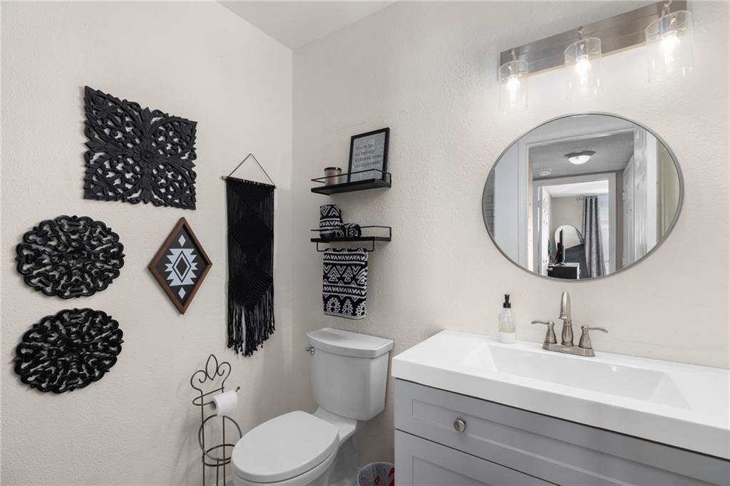 2657 Lenox Road Northeast, Unit 2 Atlanta, GA 30324 - Photo 27 of 53