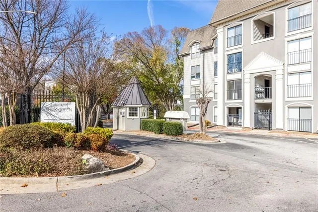 $240,000 | 2657 Lenox Road Northeast, Unit 2, Atlanta, GA 30324