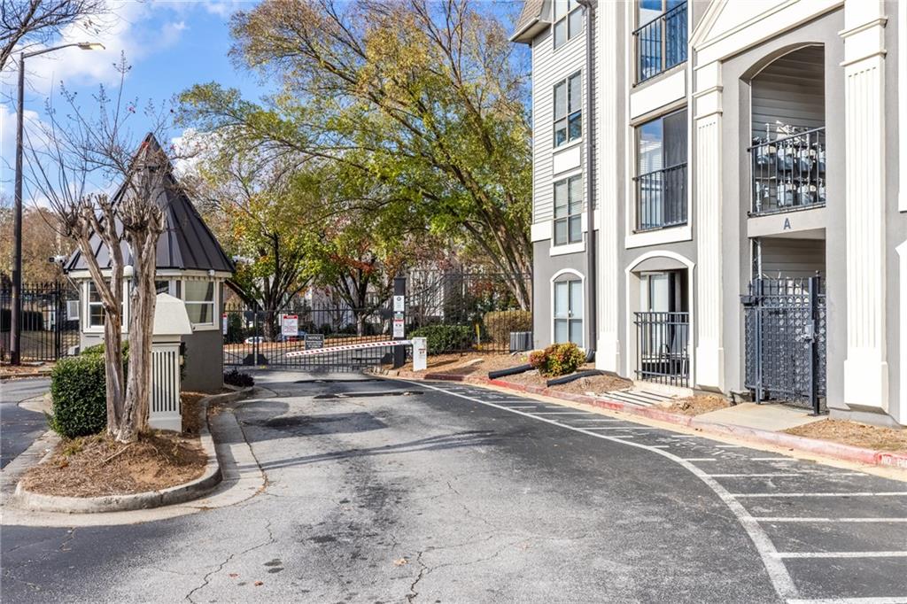 2657 Lenox Road Northeast, Unit 2 Atlanta, GA 30324 - Photo 52 of 53