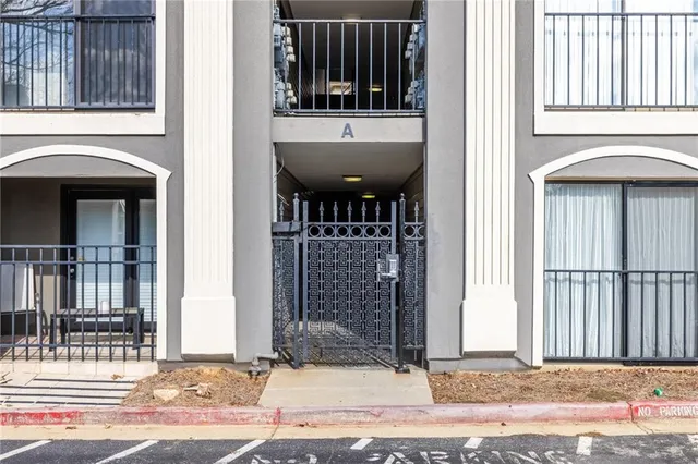 $240,000 | 2657 Lenox Road Northeast, Unit 2, Atlanta, GA 30324
