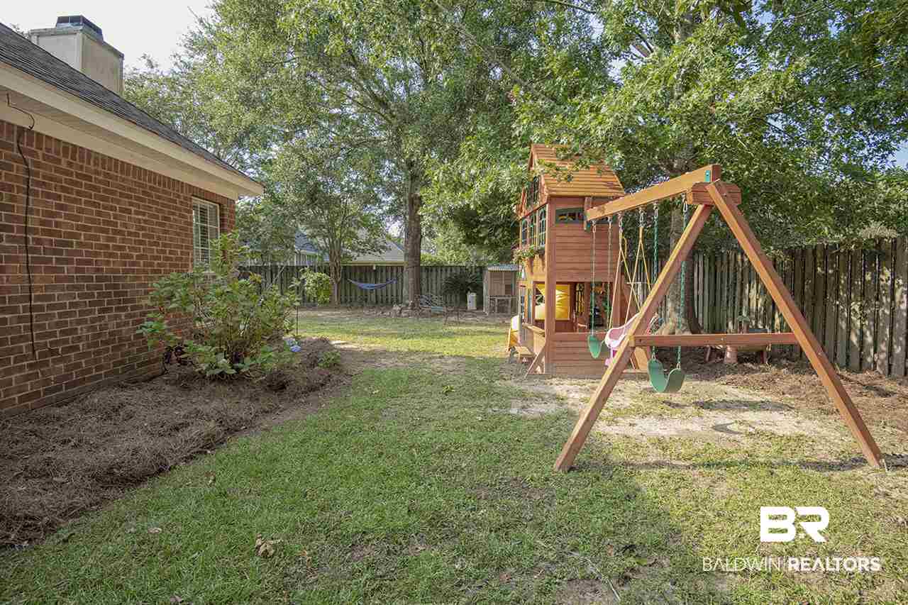 105 Conti Court Fairhope, AL 36532 - Photo 10 of 43