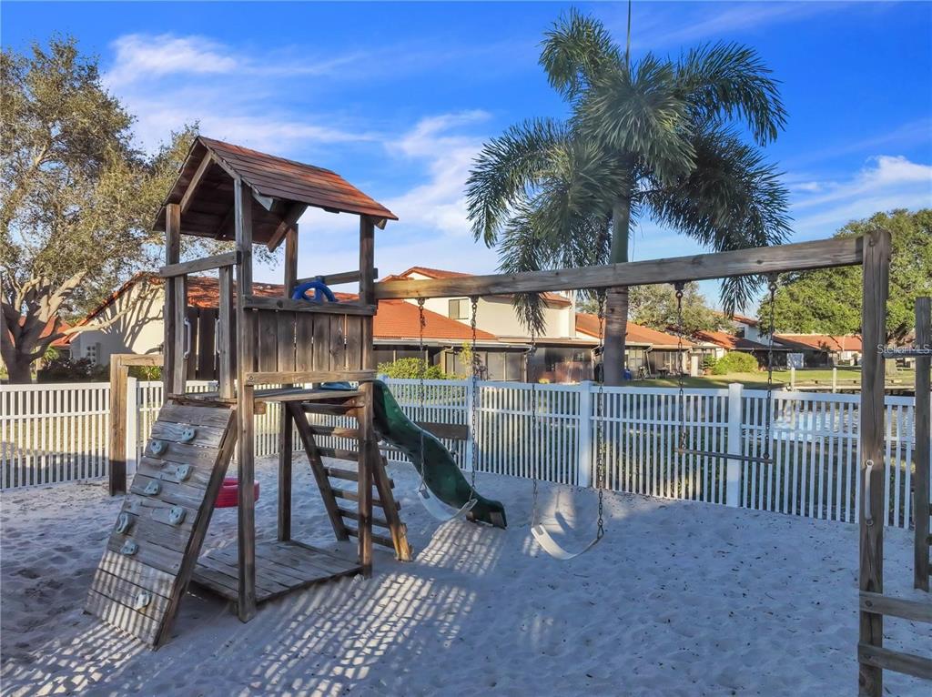 7360 Ulmerton Road, Unit 20F Largo, FL 33771 - Photo 35 of 36