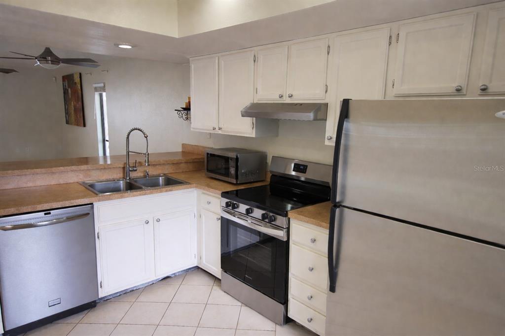 7360 Ulmerton Road, Unit 20F Largo, FL 33771 - Photo 6 of 36