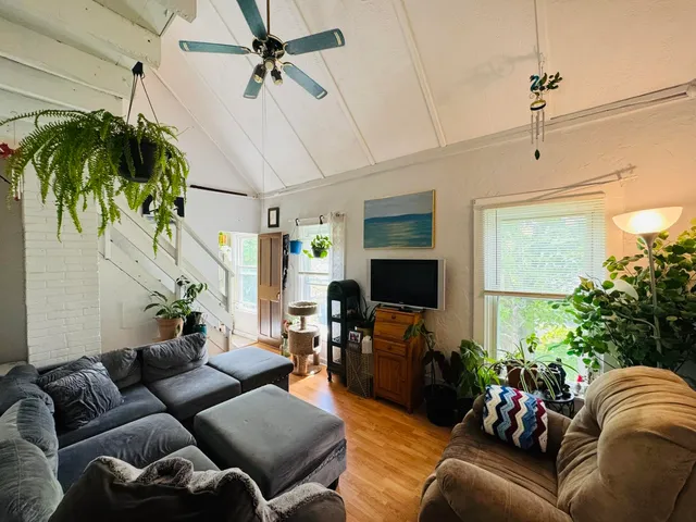 $339,000 | 89 Gates Pond Road, Whitingham, VT 05342