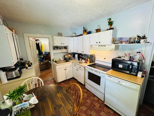 $339,000 | 89 Gates Pond Road, Whitingham, VT 05342