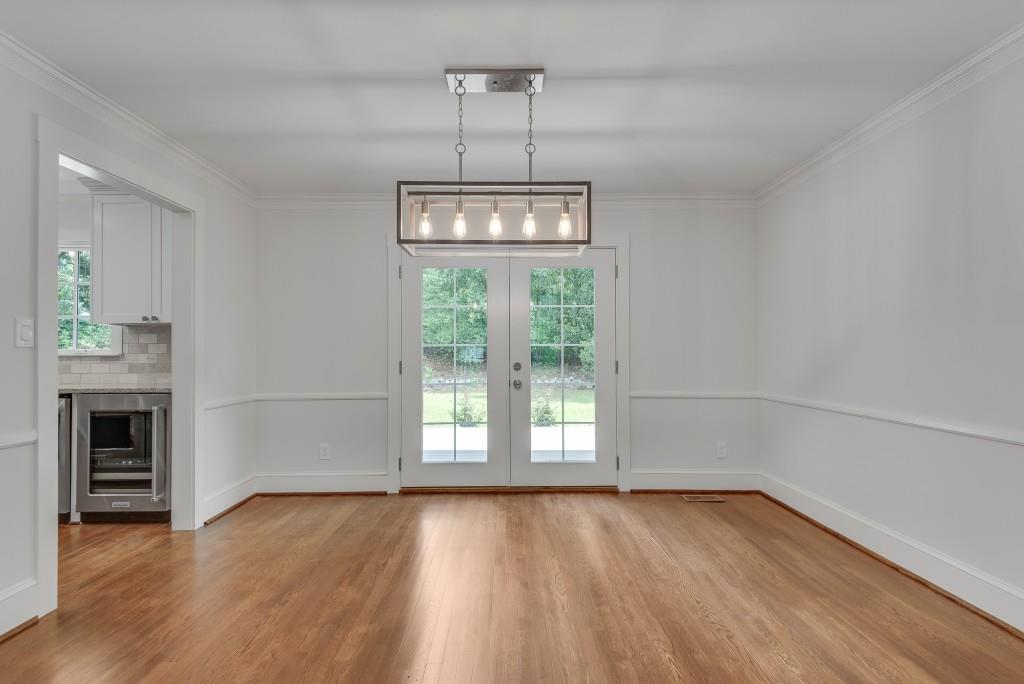 2592 River Oak Drive Decatur, GA 30033 - Photo 9 of 61