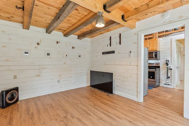 $329,000 | 326 Woodmans Mill Road, Searsmont, ME 04973