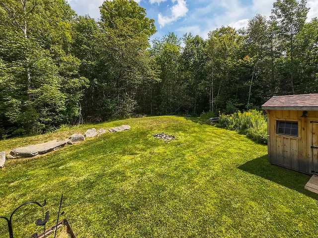 $329,000 | 326 Woodmans Mill Road, Searsmont, ME 04973