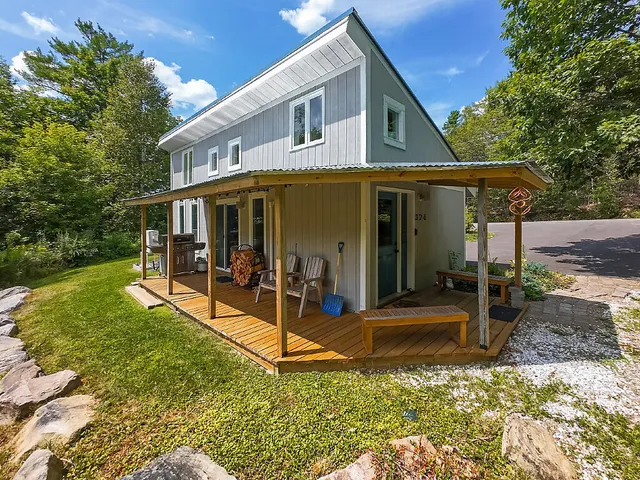 $329,000 | 326 Woodmans Mill Road, Searsmont, ME 04973