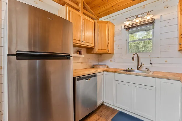 $329,000 | 326 Woodmans Mill Road, Searsmont, ME 04973