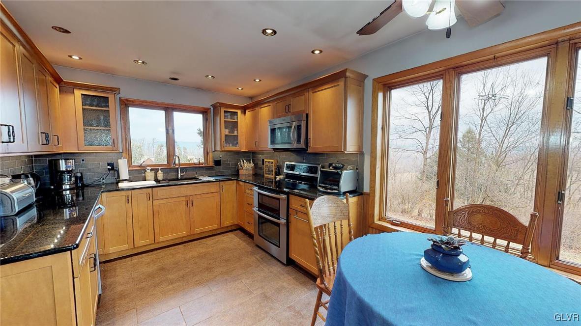 2154 Ranch Road Slatington, PA 18080 - Photo 19 of 38 Gallery Image 19