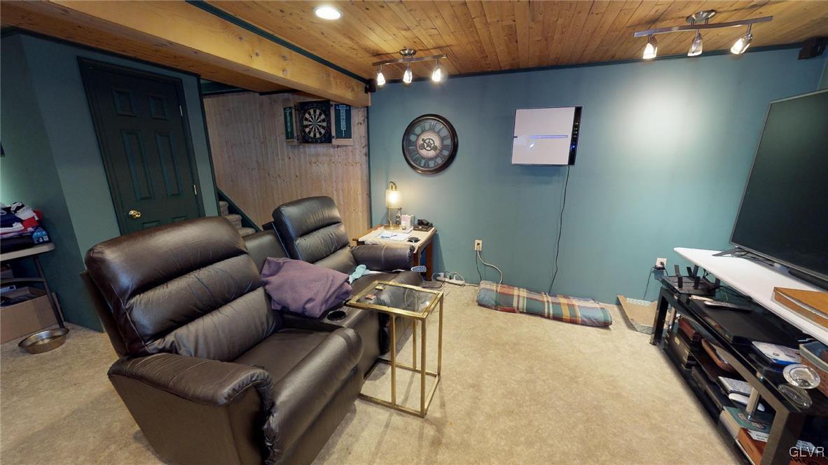 2154 Ranch Road Slatington, PA 18080 - Photo 31 of 38 Gallery Image 31