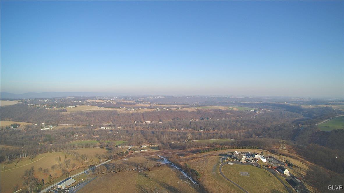 2154 Ranch Road Slatington, PA 18080 - Photo 9 of 38 Gallery Image 9
