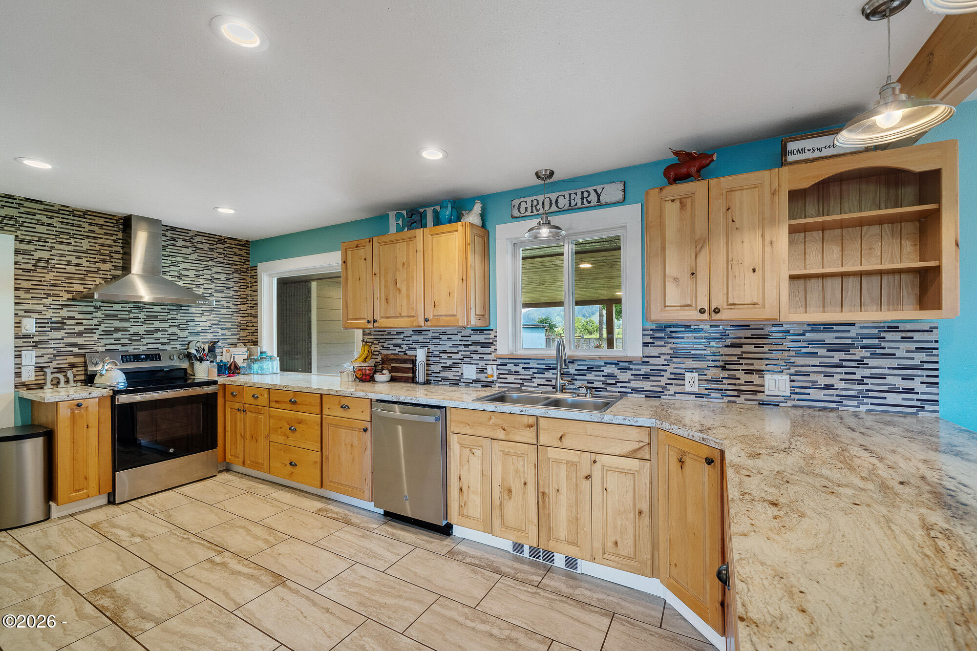 7310 Trask River Road Tillamook, OR 97141 - Photo 13 of 32