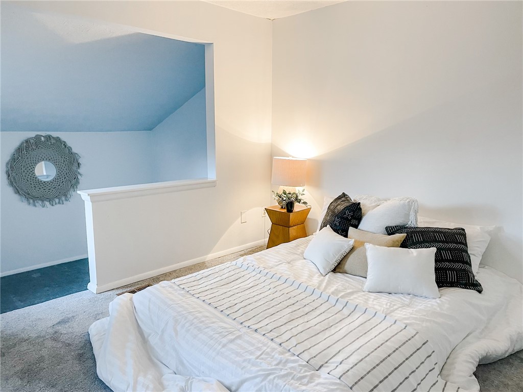 7 Devonshire Circle Penfield, NY 14526 - Photo 6 of 13