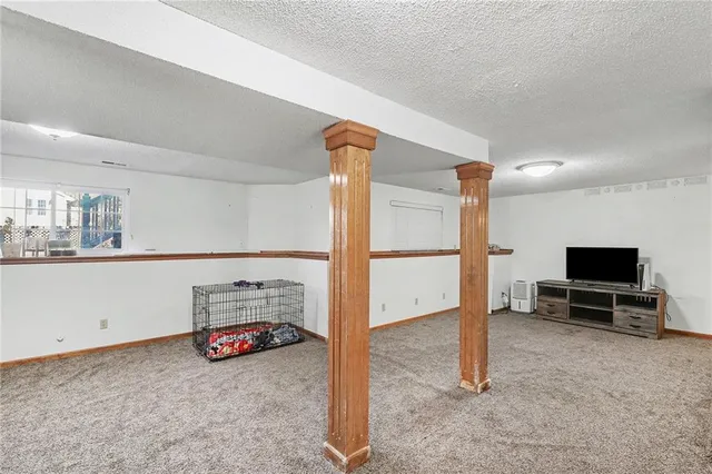 $399,950 | 722 Deerfield Street, Leavenworth, KS 66048