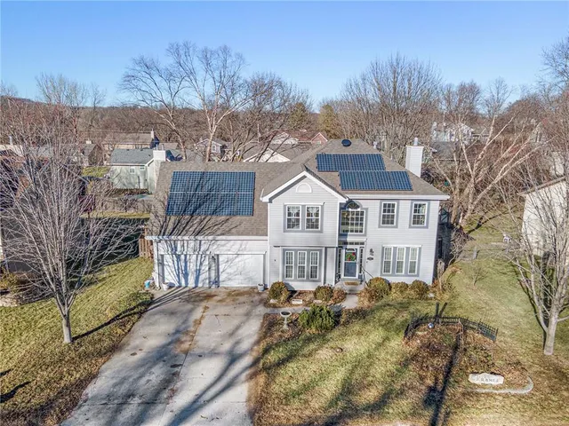 $399,950 | 722 Deerfield Street, Leavenworth, KS 66048