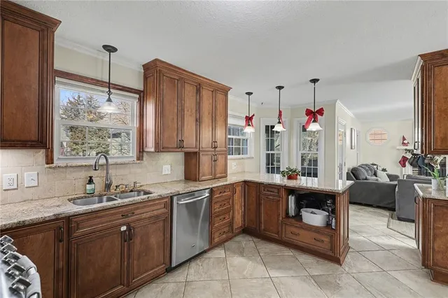 $399,950 | 722 Deerfield Street, Leavenworth, KS 66048