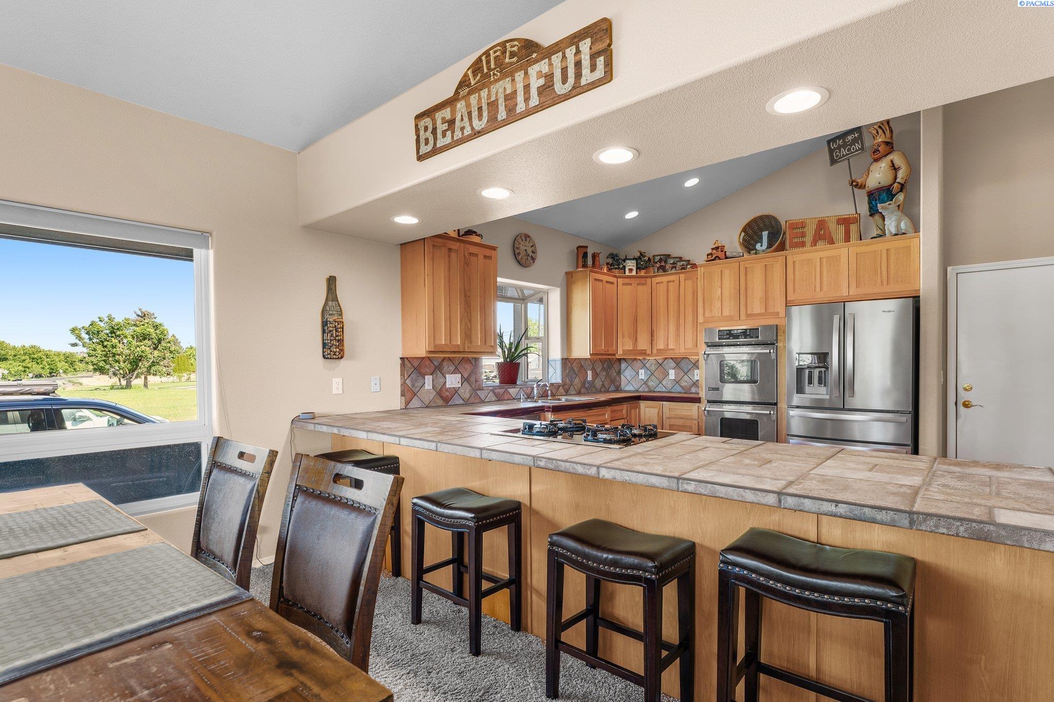 212501 East Finley Road Kennewick, WA 99337 - Photo 25 of 41 Gallery Image 25