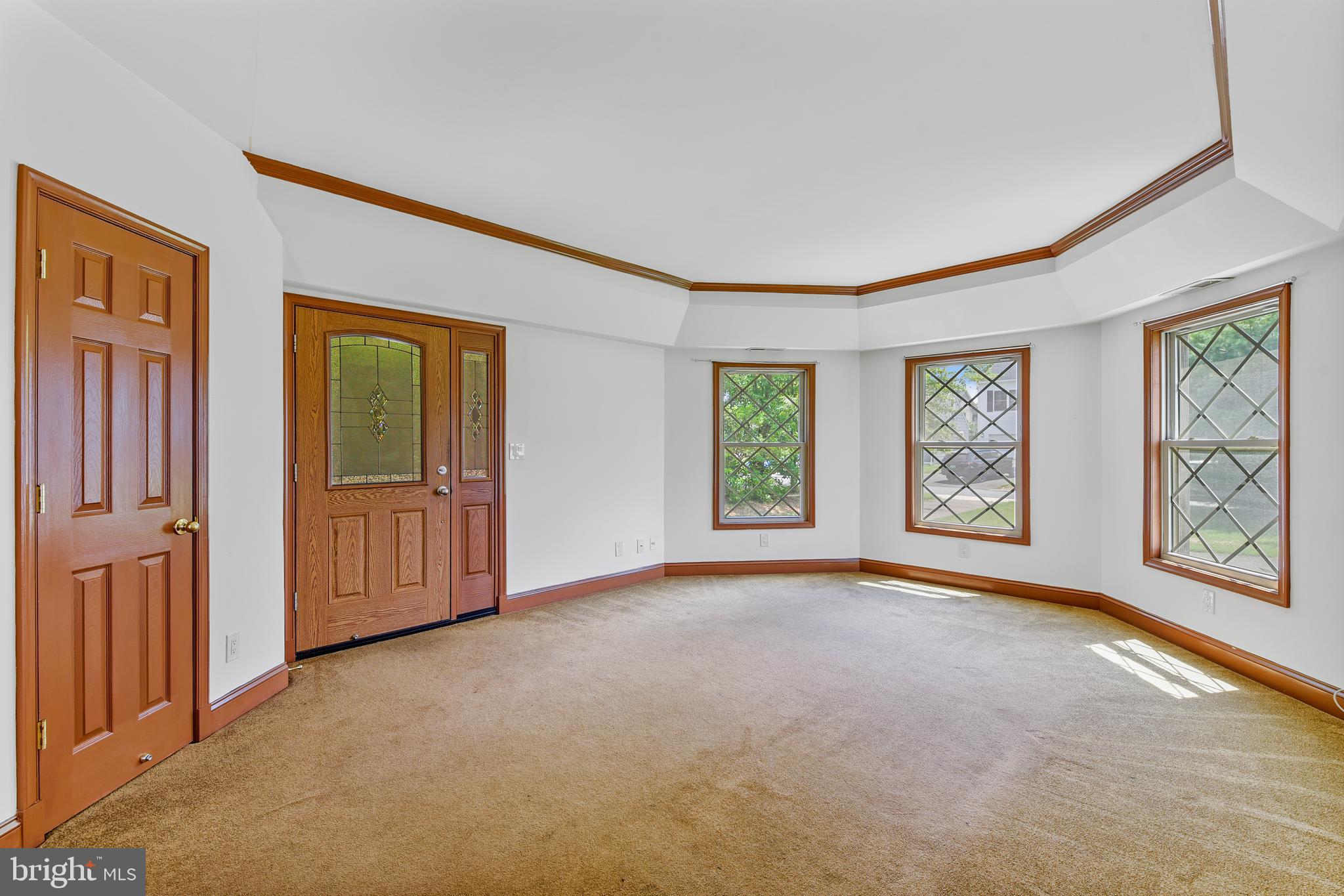 212 Greenland Beach Road Greenland Beach, MD 21226 - Photo 11 of 32 living room