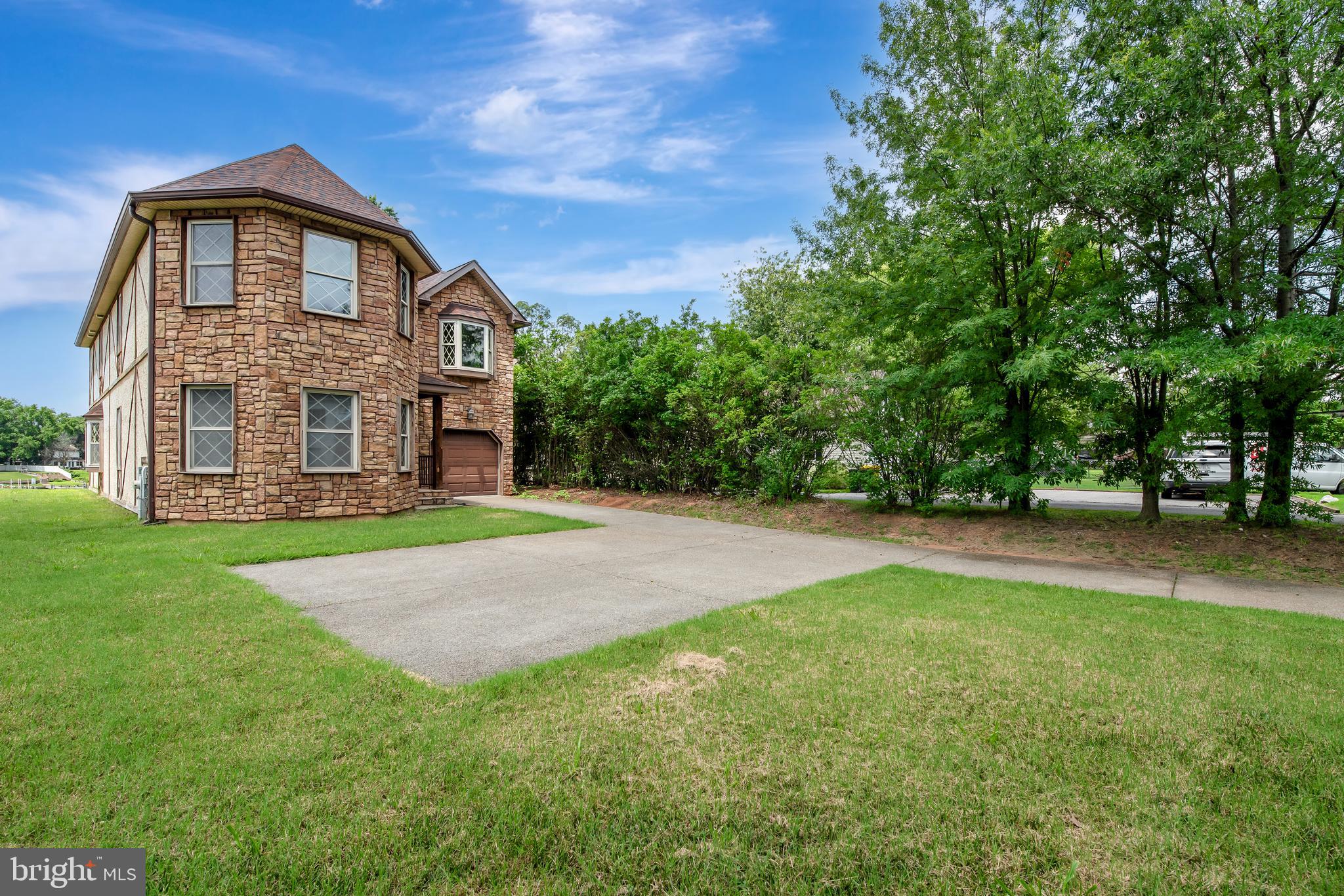 212 Greenland Beach Road Greenland Beach, MD 21226 - Photo 20 of 32 parking