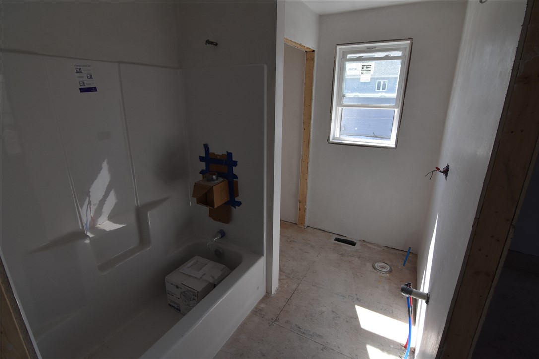 113 Rodman Street Woonsocket, RI 02895 - Photo 8 of 10