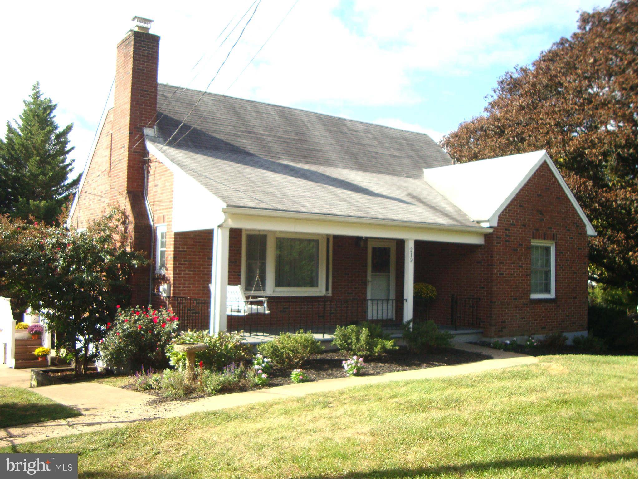 Exterior (Front)