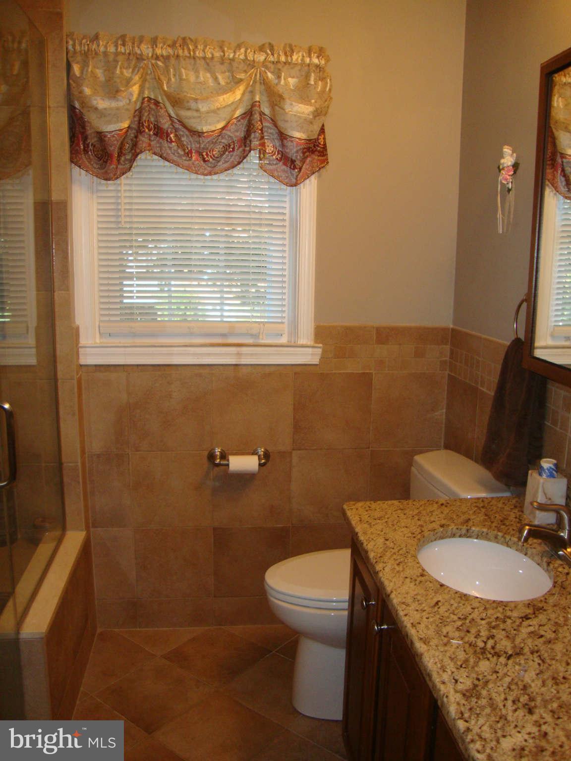 219 Warren Road Cockeysville, MD 21030 - Photo 14 of 30 Bath