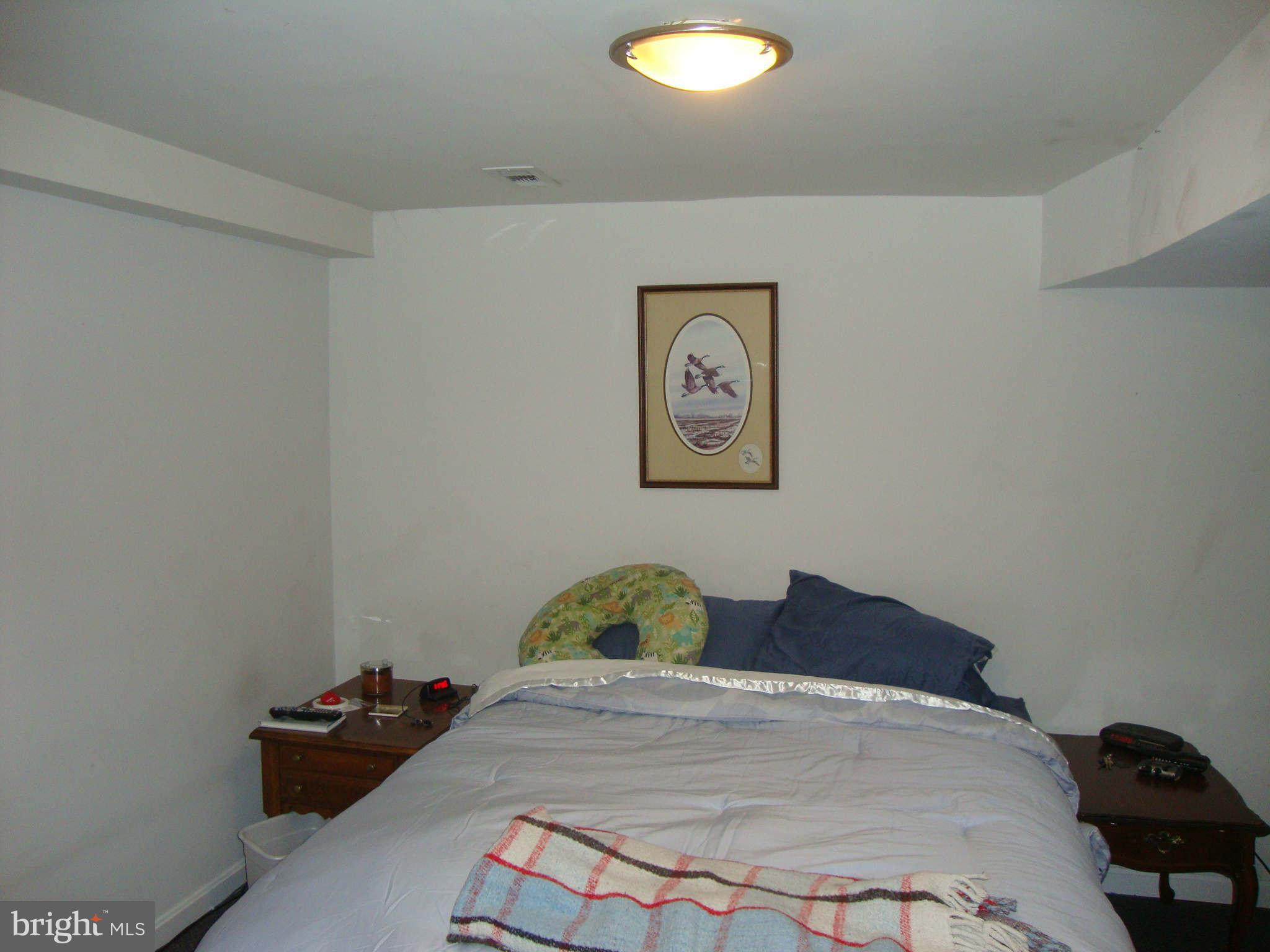 219 Warren Road Cockeysville, MD 21030 - Photo 19 of 30 Bedroom