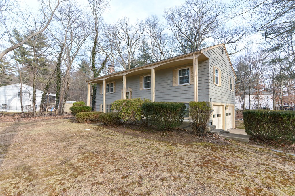 27 Borrows Road Foxboro, MA 02035 - Photo 39 of 40