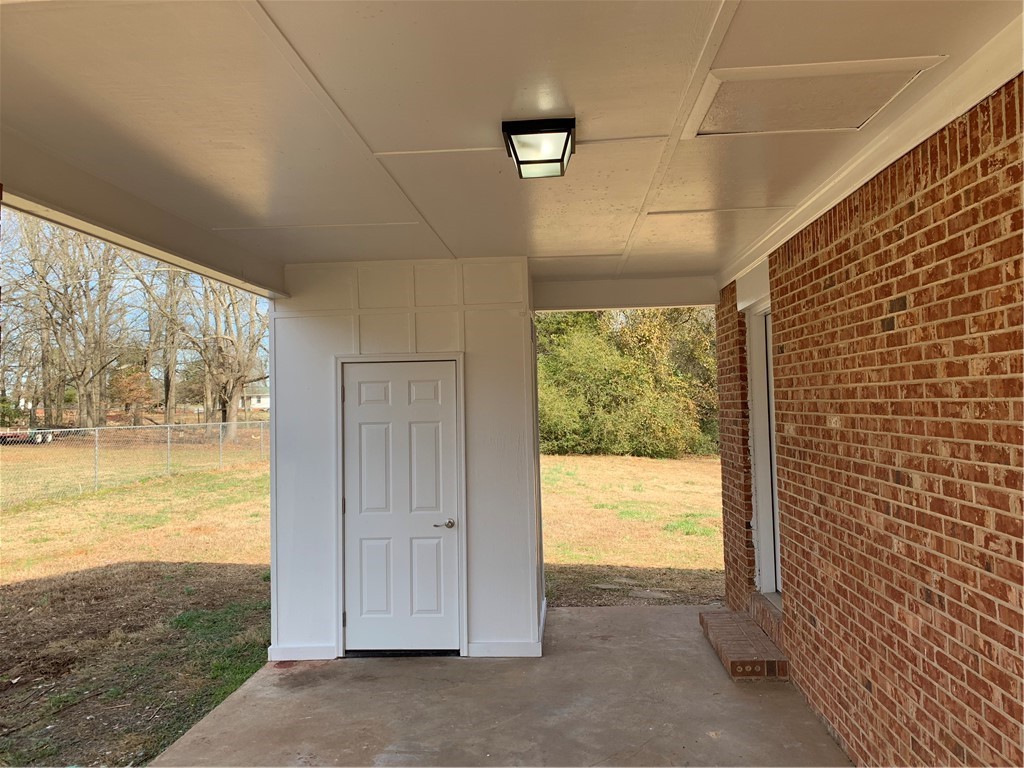 1301 Oak Drive Pendleton, SC 29670 - Photo 10 of 13 Gallery Image 10