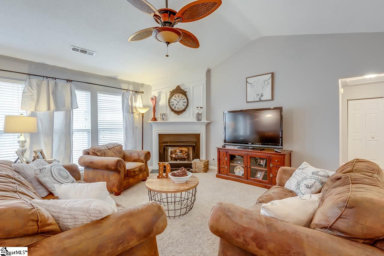 107 Woolridge Way Greer, SC 29650 - Photo 8 of 33 Gallery Image 8