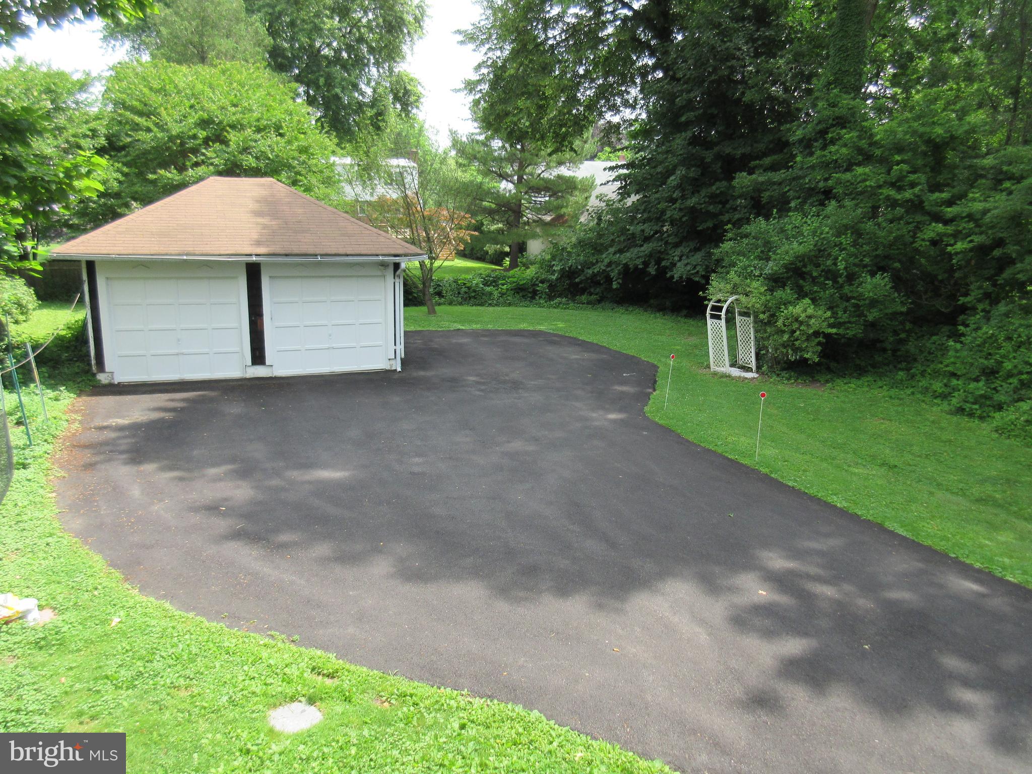 216 President Avenue Rutledge, PA 19070 - Photo 8 of 78