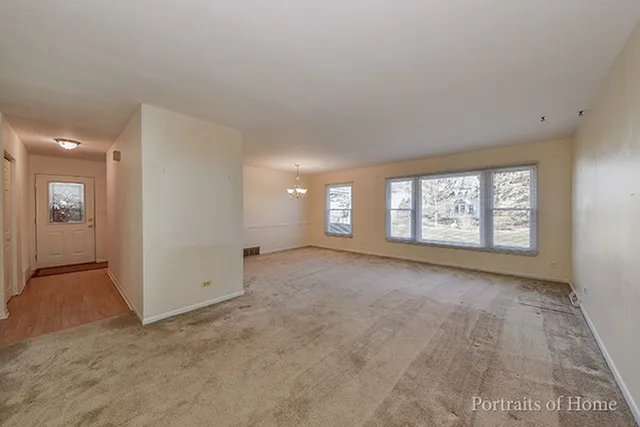 $3,000 | 636 62nd Street, Downers Grove, IL 60516