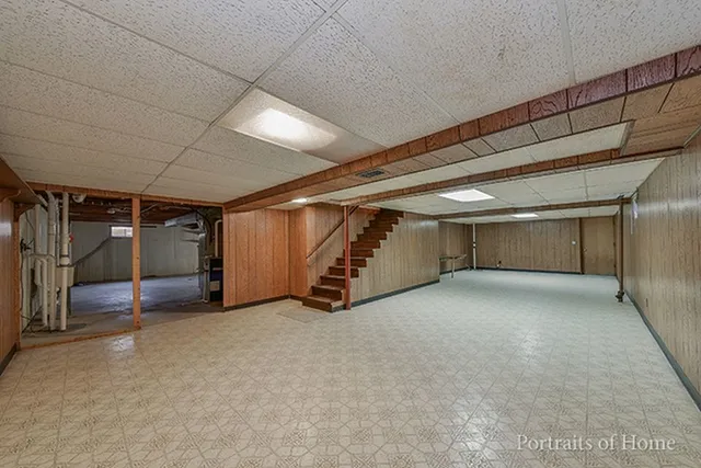 $3,000 | 636 62nd Street, Downers Grove, IL 60516