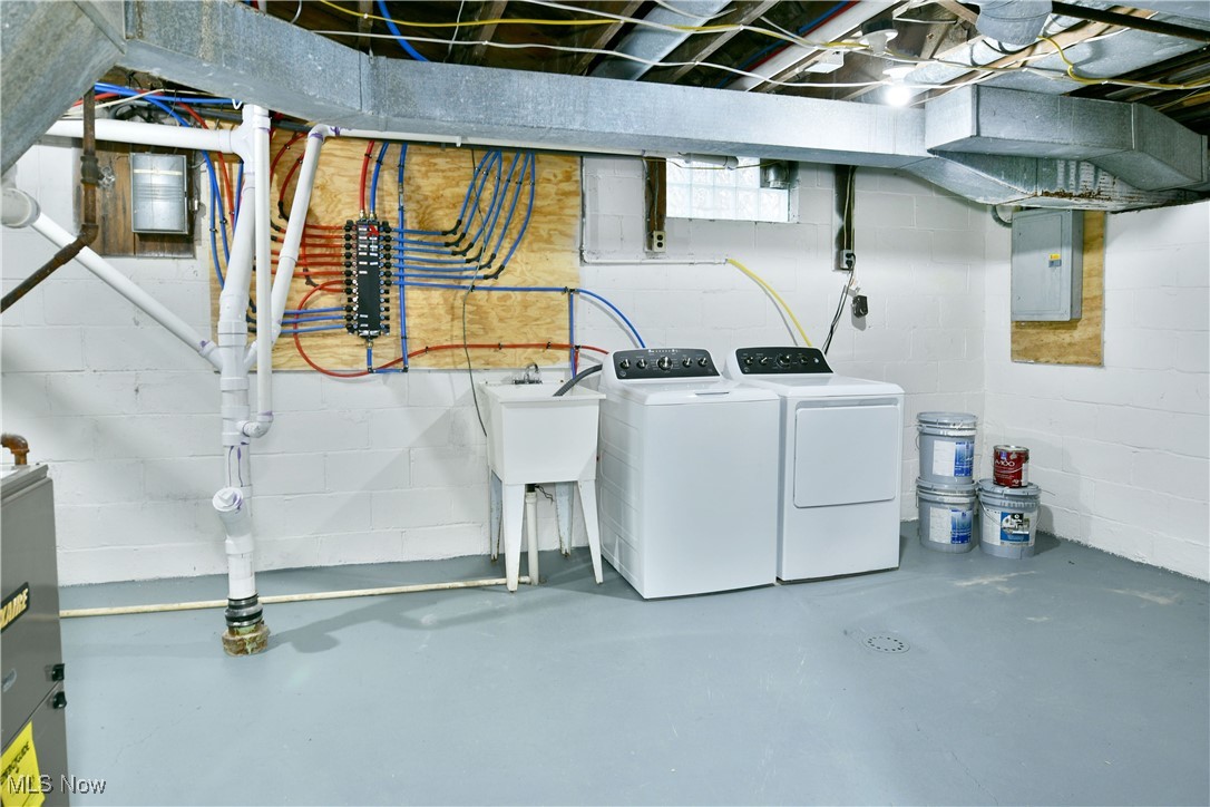 1460 North Road Northeast Warren, OH 44483 - Photo 32 of 50 Gallery Image 32
