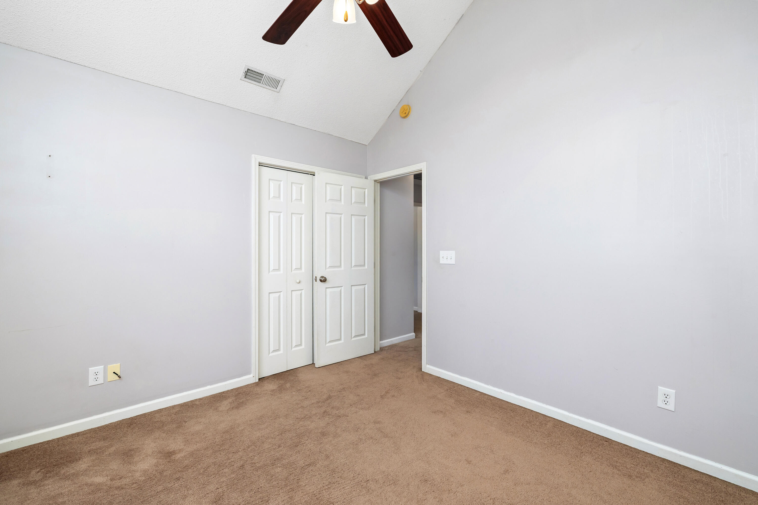 4260 Excursion Drive Dalzell, SC 29040 - Photo 10 of 27