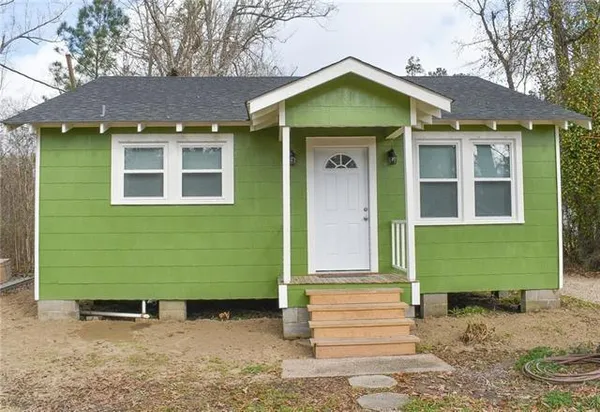 $1,000 | 20113 Highway 22, Ponchatoula, LA 70454