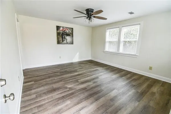 $1,000 | 20113 Highway 22, Ponchatoula, LA 70454