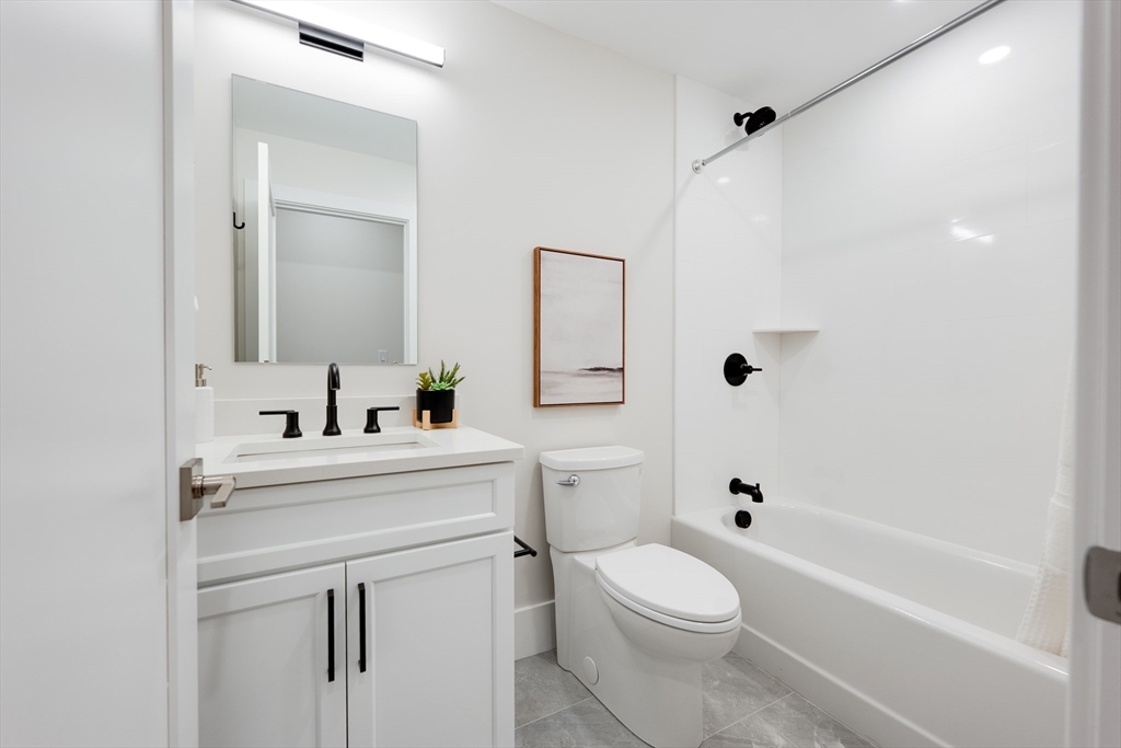 62 Foundry Street, Unit 202 Wakefield, MA 01880 - Photo 18 of 18