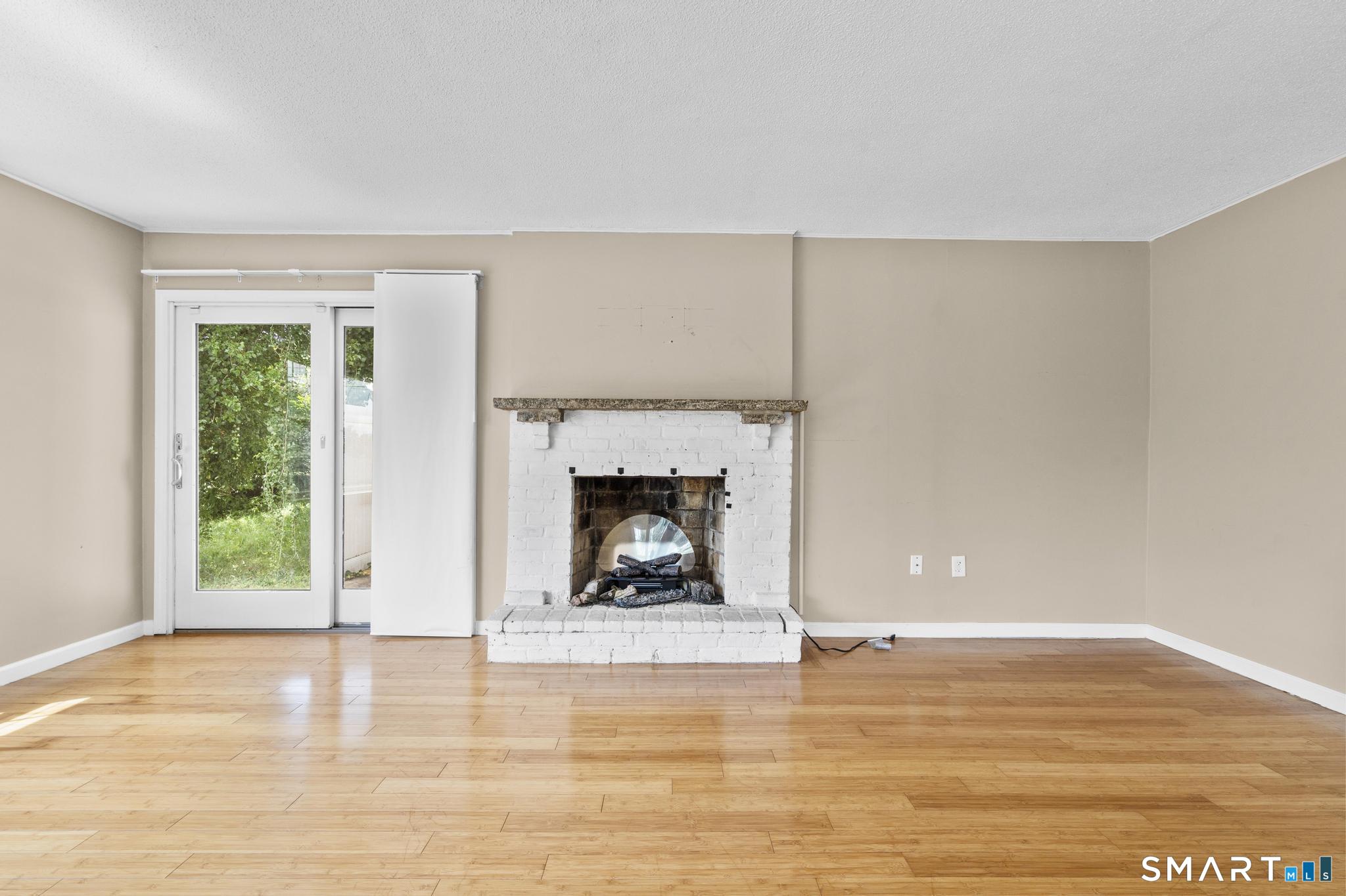 4 Gloria Road Cromwell, CT 06416 - Photo 19 of 32