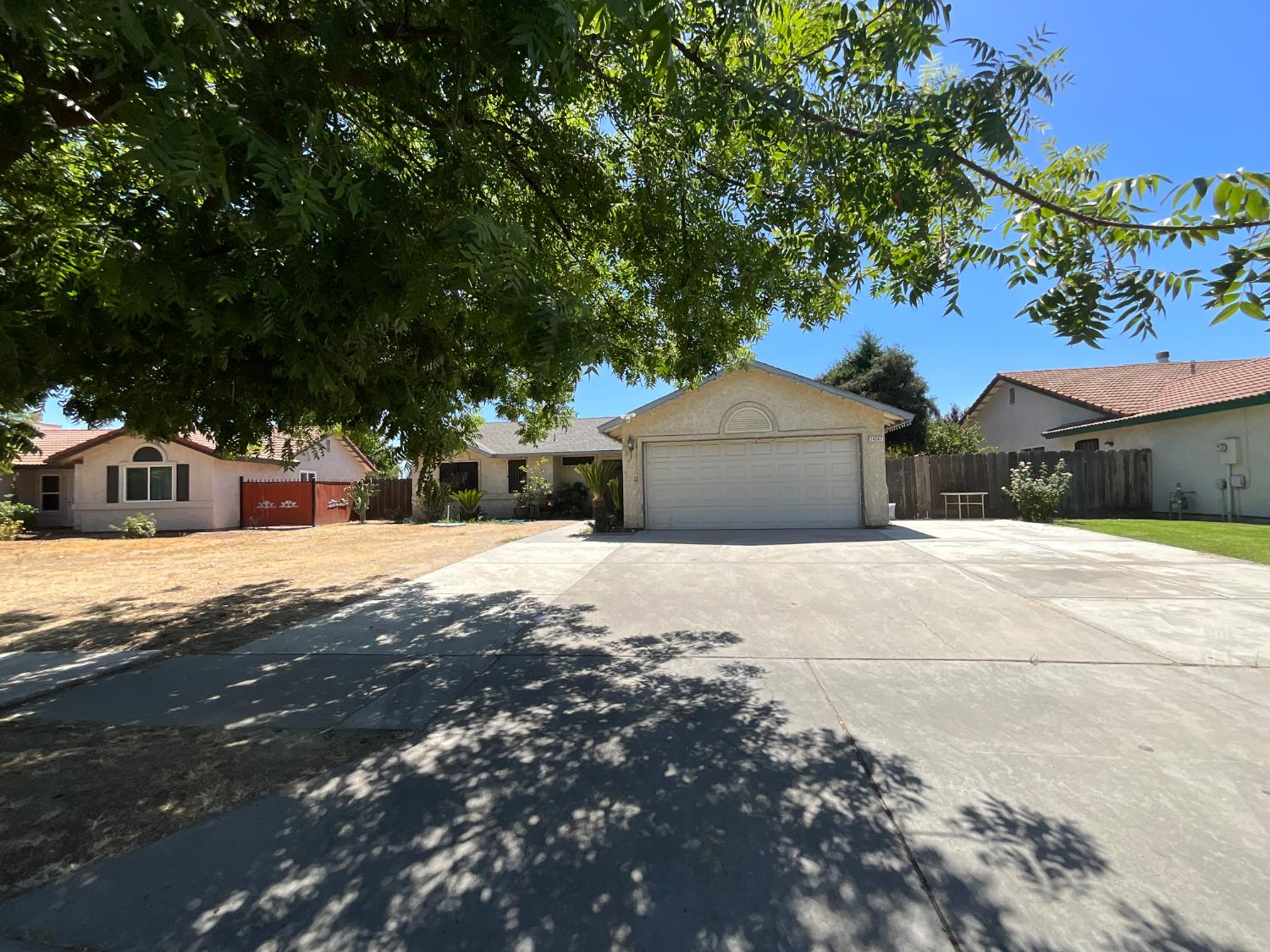 14587 West Stanislaus Avenue Kerman, CA 93630 - Photo 4 of 6