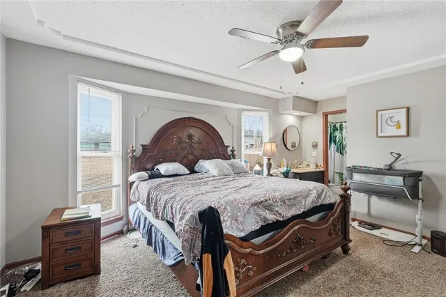 $190,000 | 5210 South Mccoy Street, Independence, MO 64055