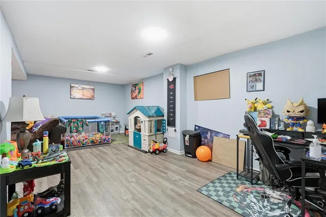 $190,000 | 5210 South Mccoy Street, Independence, MO 64055