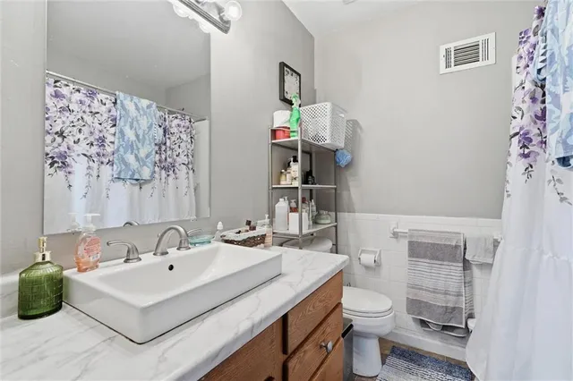 $190,000 | 5210 South Mccoy Street, Independence, MO 64055